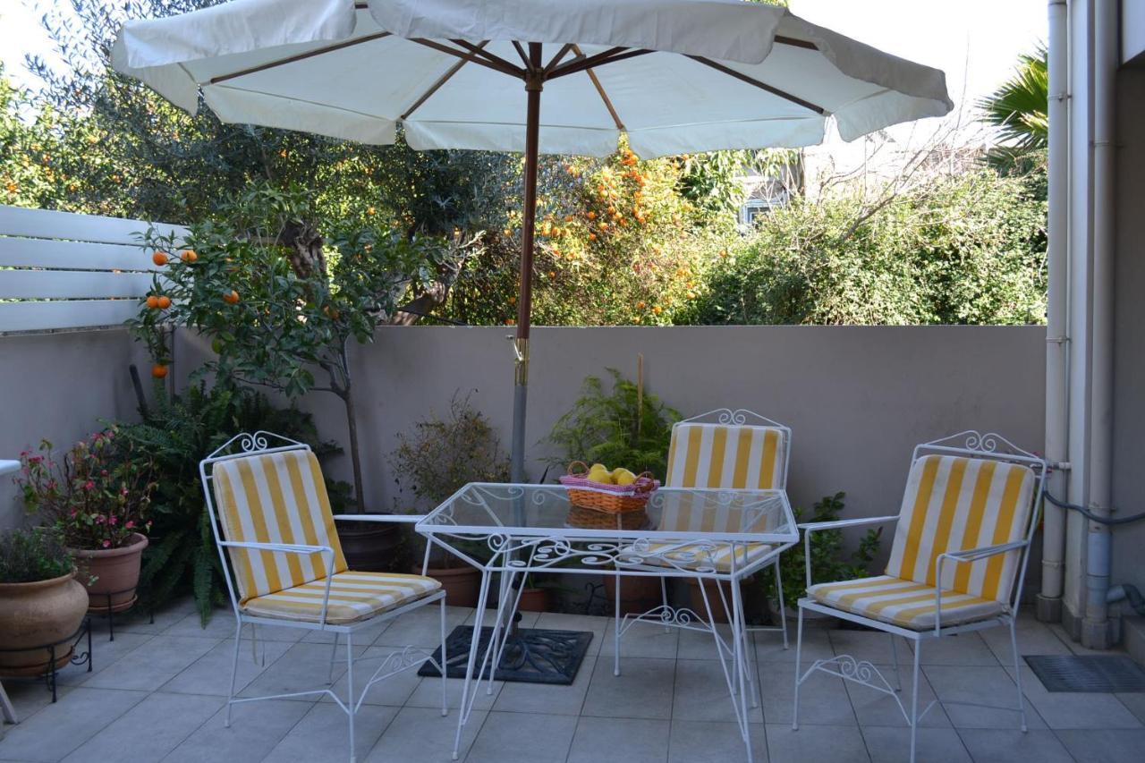 Kalamata Beach Maizonette Ground Floor And Semi-Basement With Yard Exterior photo