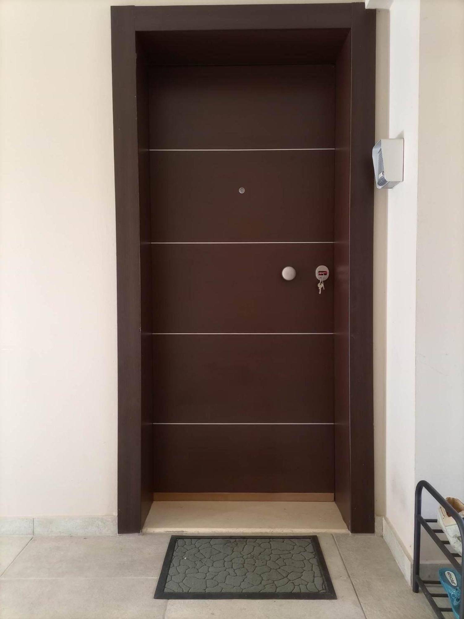 Kalamata Beach Maizonette Ground Floor And Semi-Basement With Yard Exterior photo